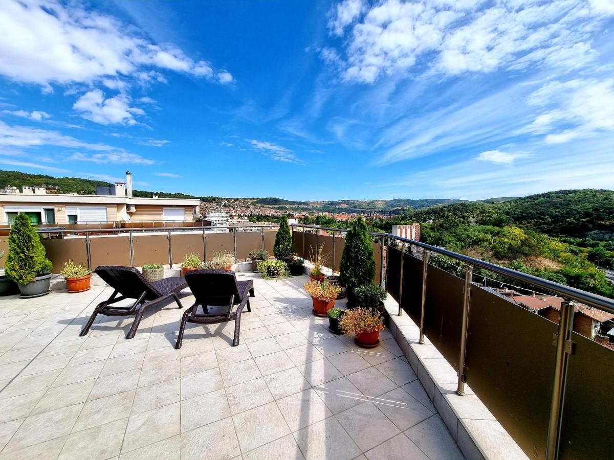 The View Veliko Tarnovo Apartman Kültér fotó