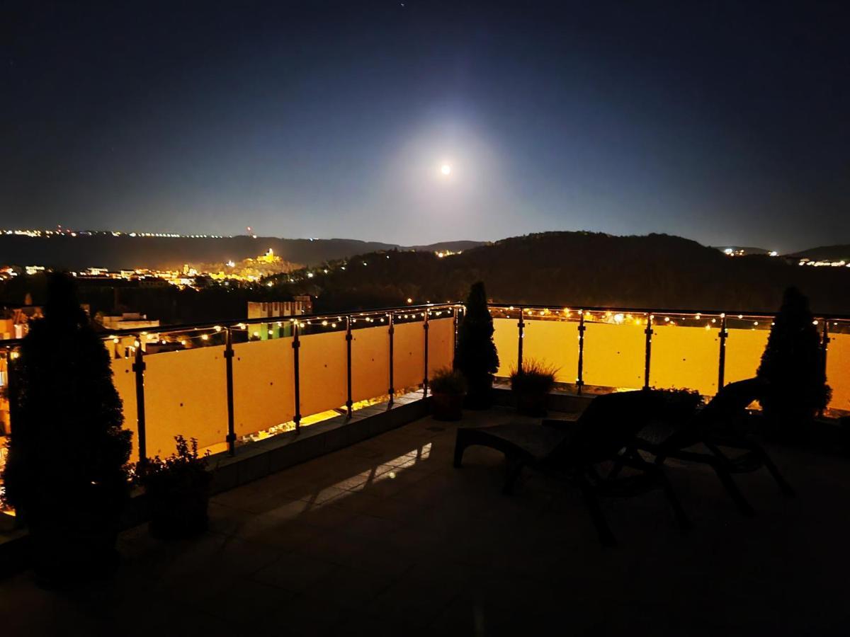 The View Veliko Tarnovo Apartman Kültér fotó