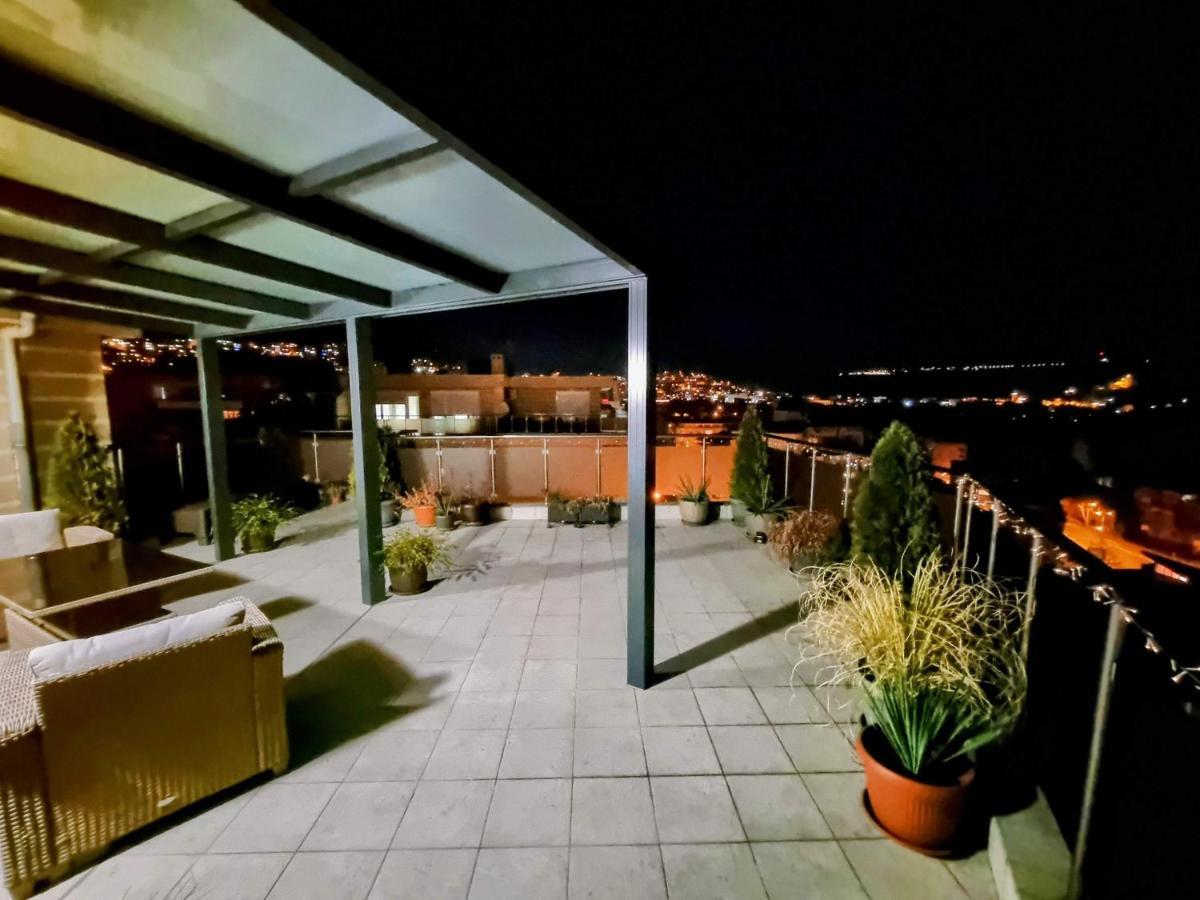 The View Veliko Tarnovo Apartman Kültér fotó